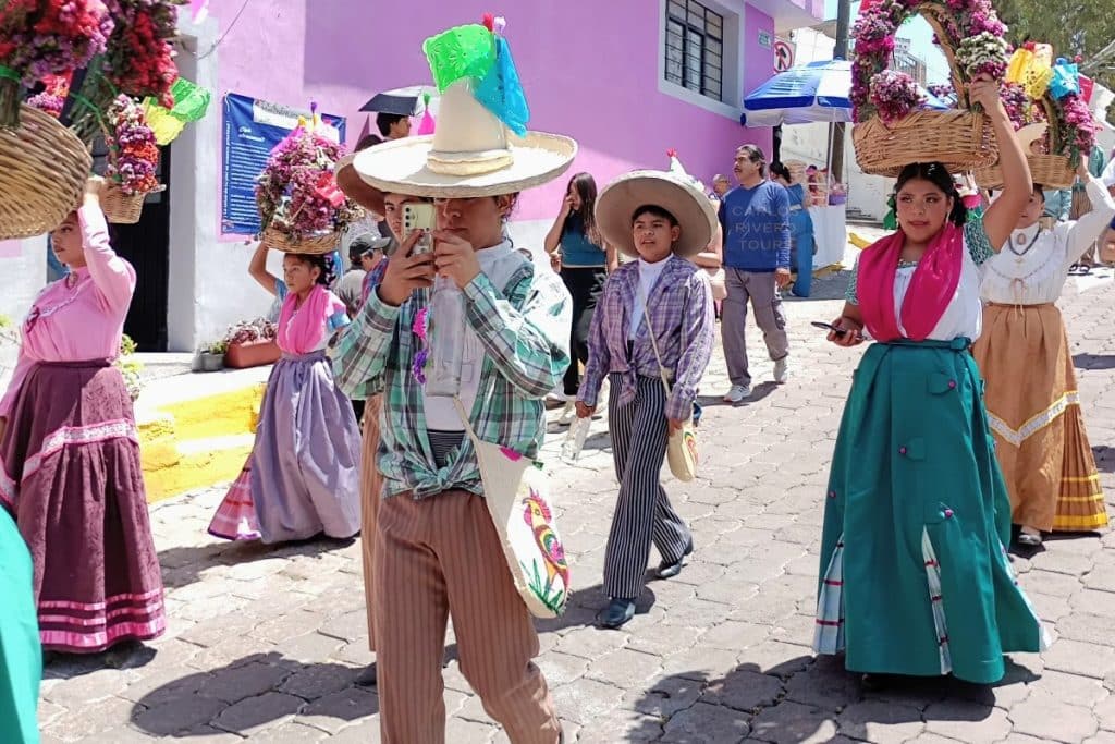 Atlixcayotontli Tour from Puebla with Carlos Rivero Tours